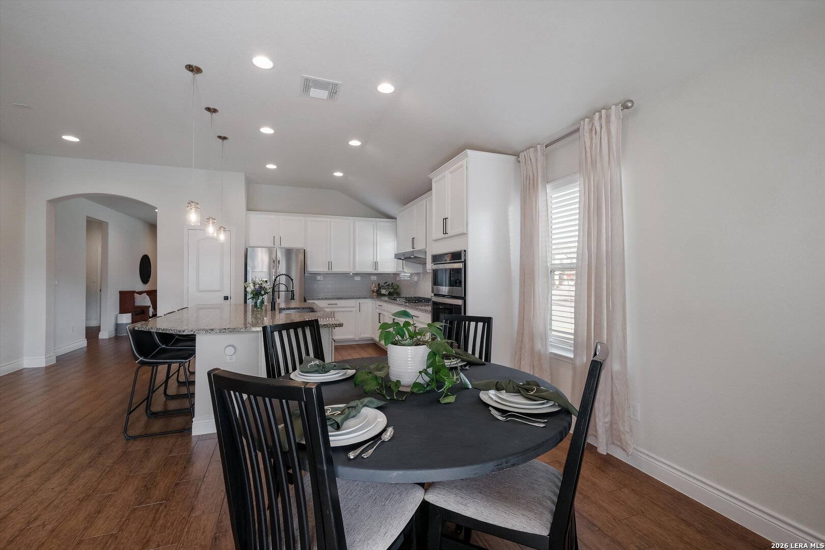 109 Aberdeen Boerne, TX 78015 - Photo 16 of 36