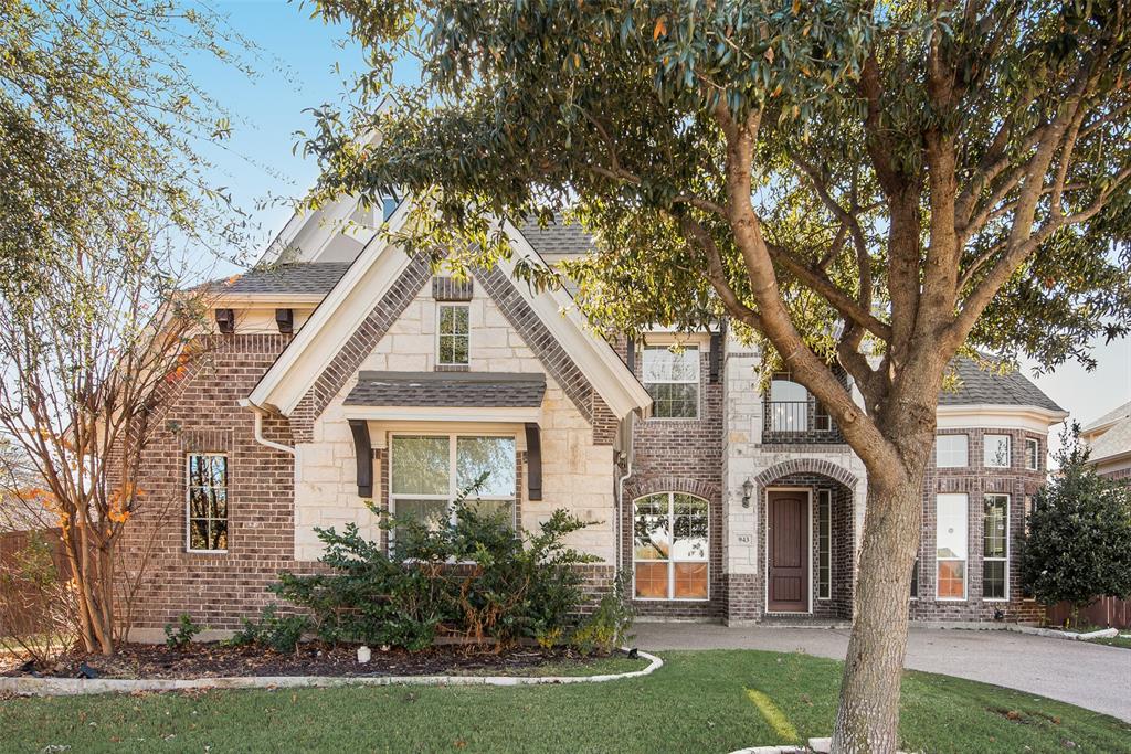 943 Abbott Lane Allen, TX 75013 - Photo 2 of 40