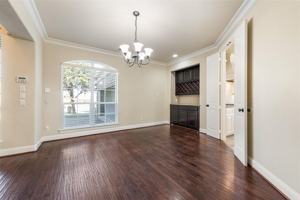 943 Abbott Lane Allen, TX 75013 - Photo 7 of 40