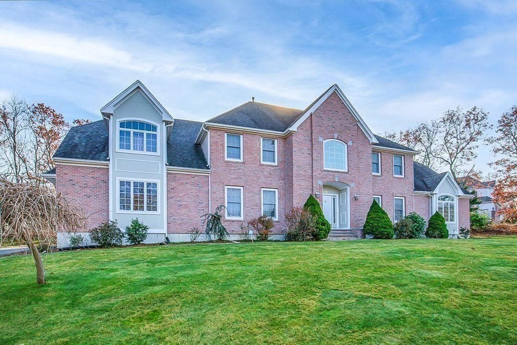 69 Aspen Road Sharon, MA 02067 - Photo 1 of 39