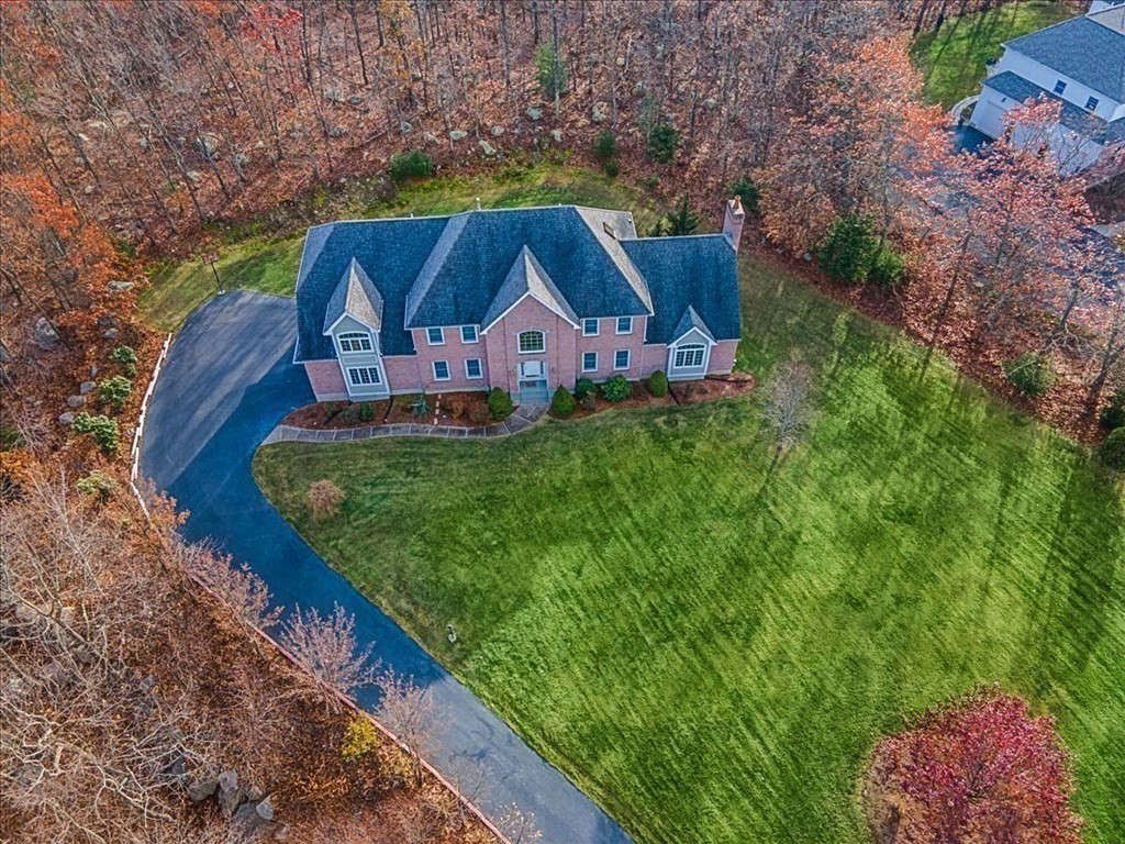 69 Aspen Road Sharon, MA 02067 - Photo 3 of 39
