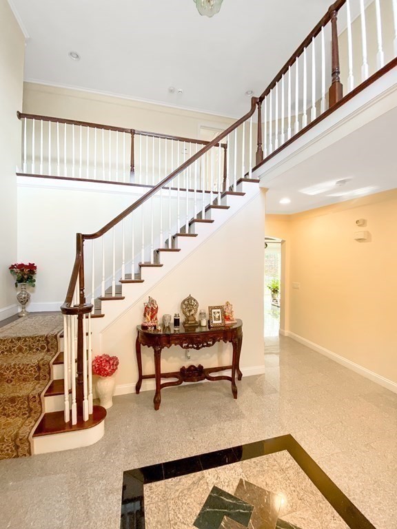 69 Aspen Road Sharon, MA 02067 - Photo 10 of 39