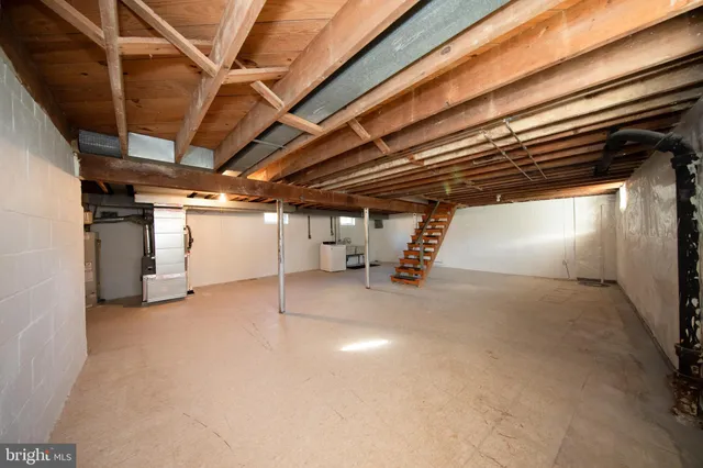 a view of empty room