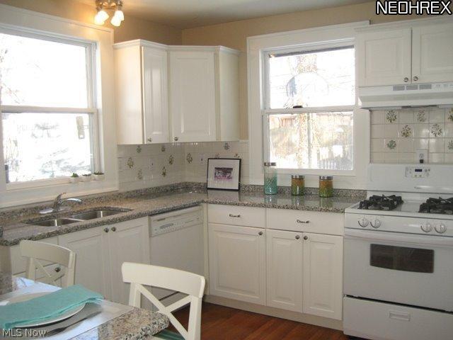 3341 Ardmore Road Cleveland, OH 44120 - Photo 7 of 21
