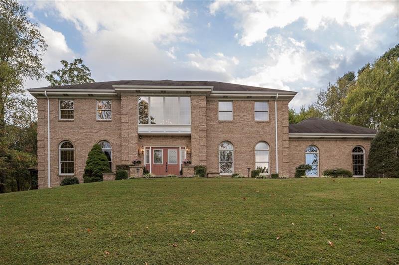 380 Christy Road Eighty Four, PA 15330 - Photo 2 of 25 Bright & Cheerful