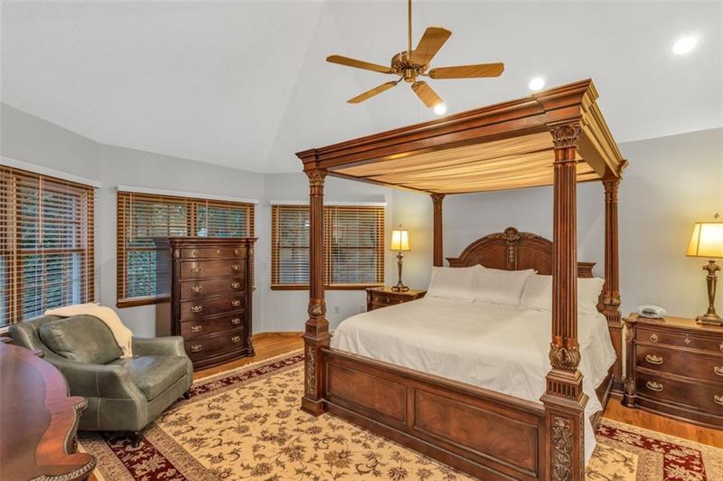 380 Christy Road Eighty Four, PA 15330 - Photo 14 of 25 Gallery Image 14