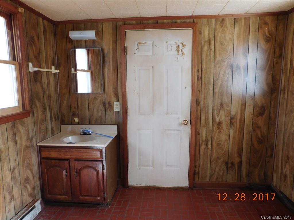 125 Hough Road Wadesboro, NC 28170 - Photo 11 of 13 Gallery Image 11