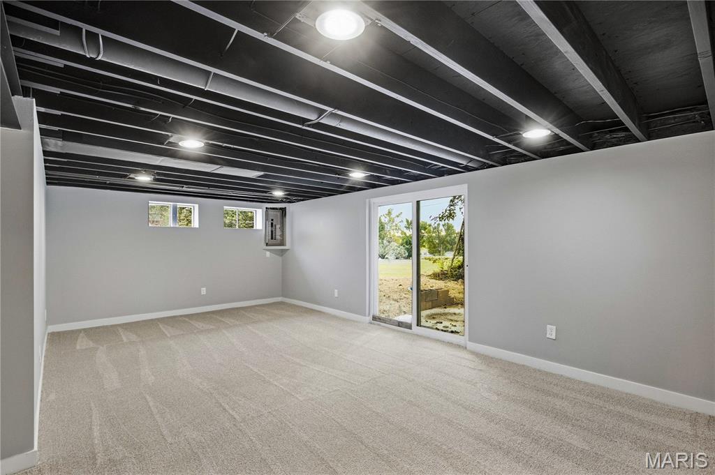 12285 Wensley Road Florissant, MO 63033 - Photo 28 of 38 Gallery Image 28