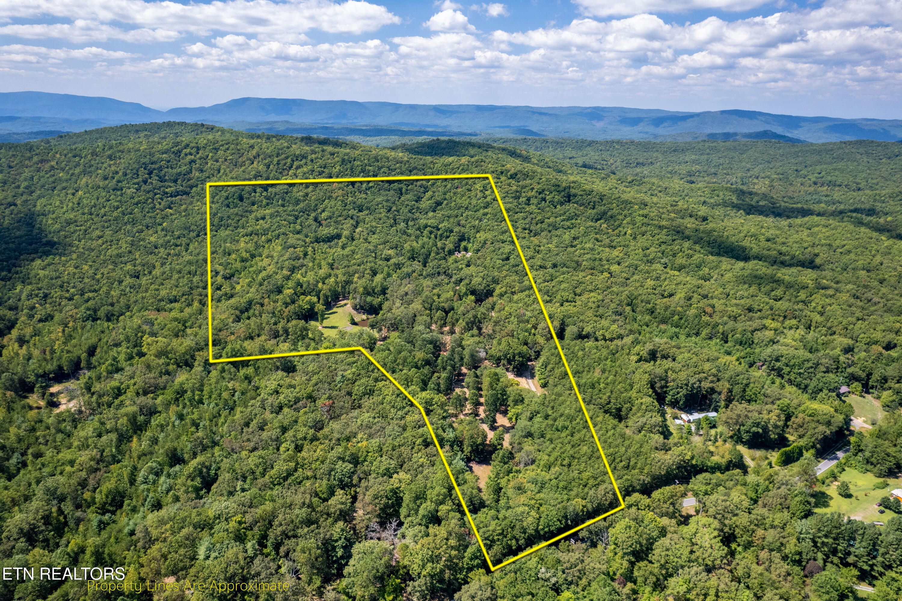 575 Ironsburg Road Tellico Plains, TN 37385 - Photo 25 of 60 575IronsburgRd-60