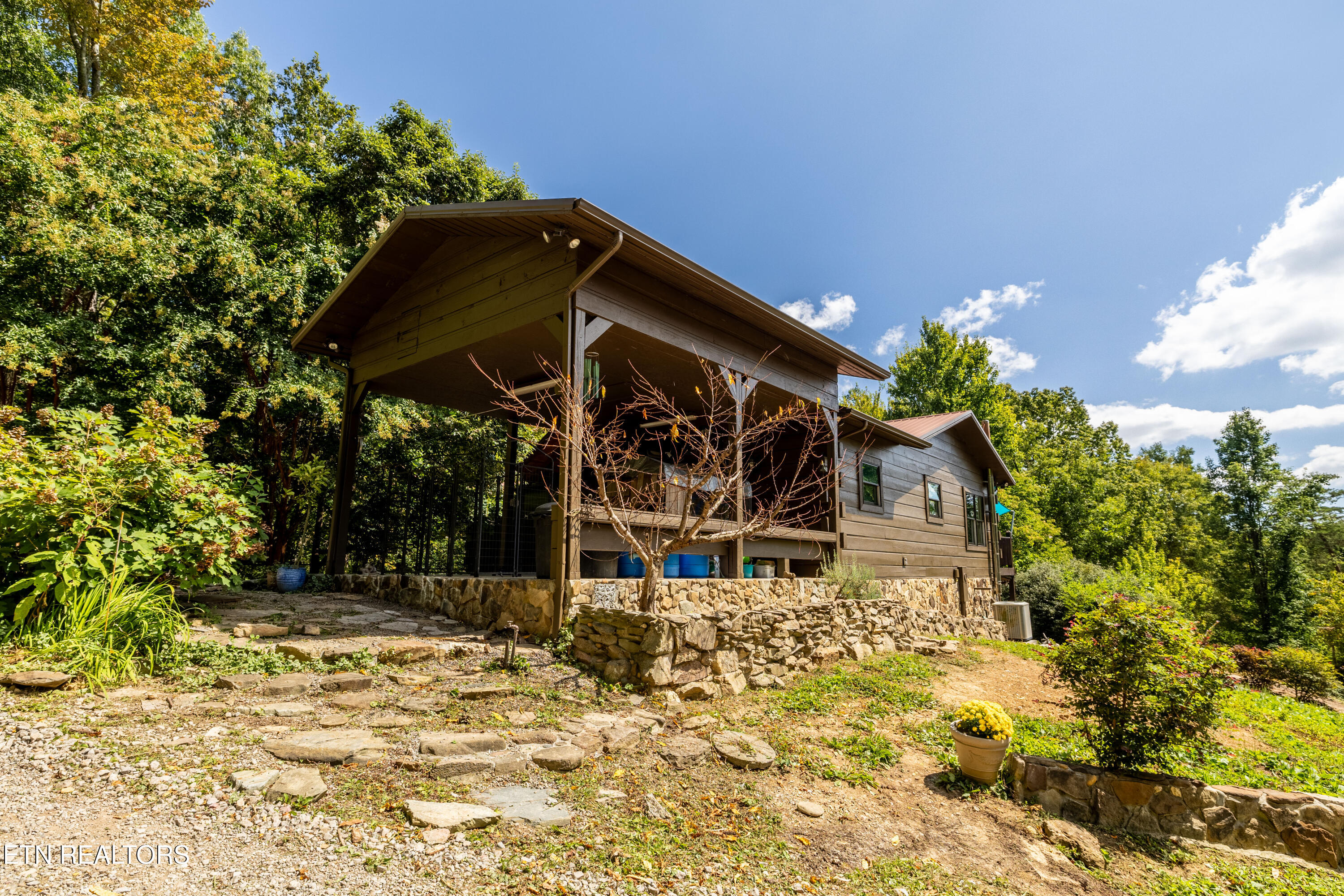 575 Ironsburg Road Tellico Plains, TN 37385 - Photo 29 of 60 575IronsburgRd-54