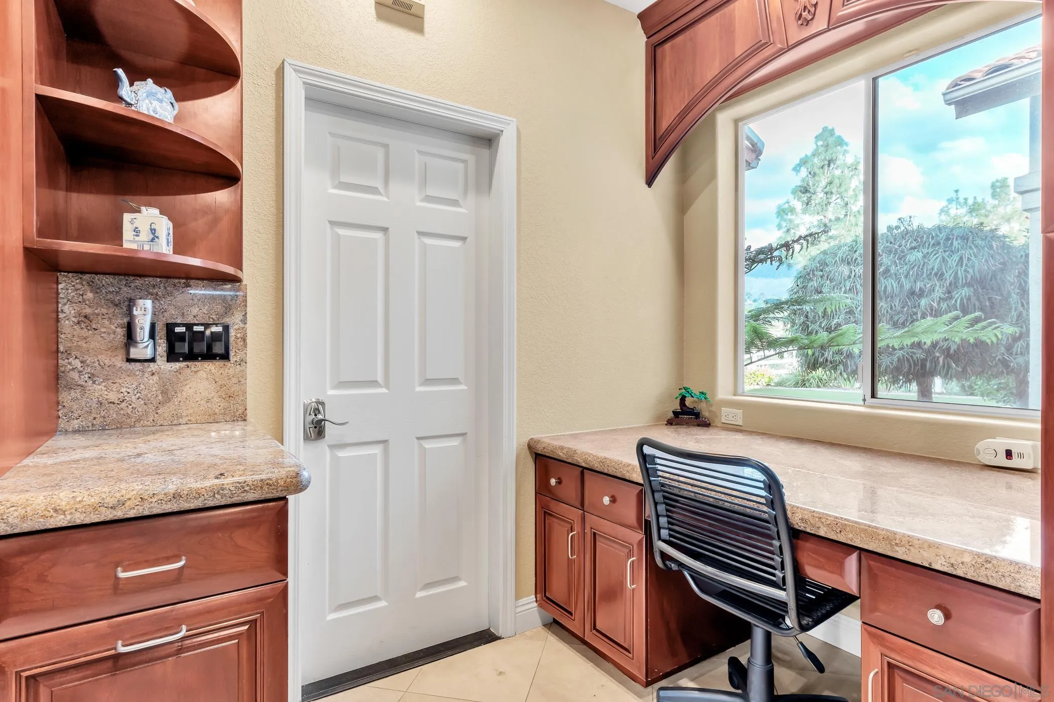 2389 Victoria Circle Alpine, CA 91901 - Photo 13 of 75