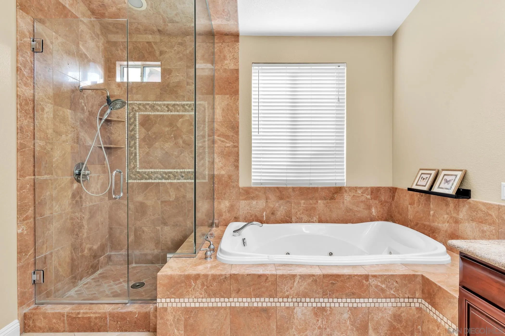 2389 Victoria Circle Alpine, CA 91901 - Photo 24 of 75 a bathroom with a bathtub and shower