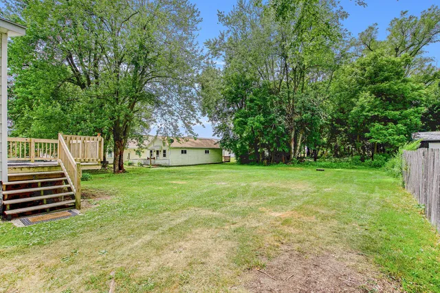 $160,000 | 240 Stillwell Avenue, Michigan Center, MI 49254