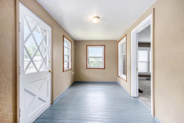 $160,000 | 240 Stillwell Avenue, Michigan Center, MI 49254