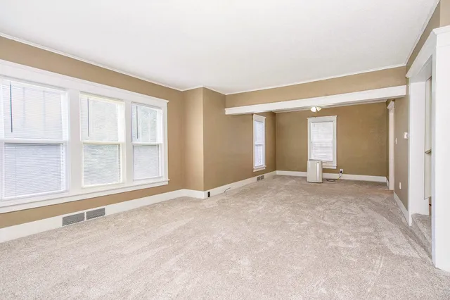 $160,000 | 240 Stillwell Avenue, Michigan Center, MI 49254