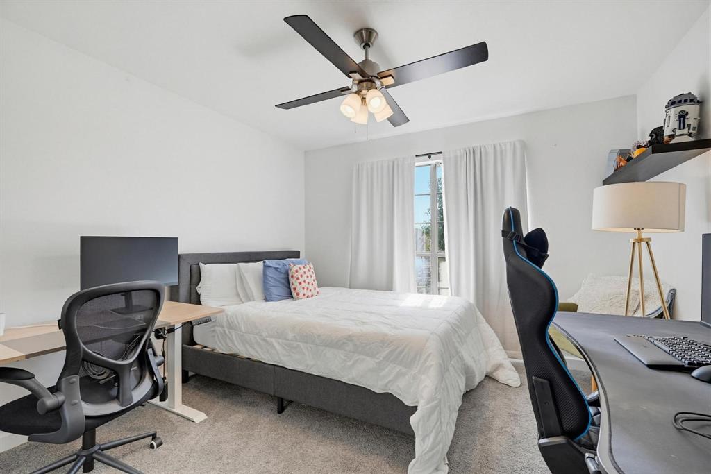 322 West Harwood Road, Unit B Hurst, TX 76054 - Photo 22 of 34 Bedroom 2
