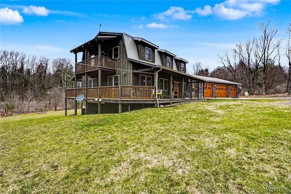 $579,900 | 4474 Townline Road, Yorkshire, NY 14042