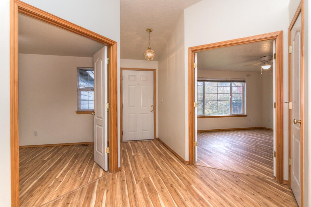 839 Northeast Mason Road Bend, OR 97701 - Photo 3 of 21 Mason Rd NE 839 Web (4 of 26)
