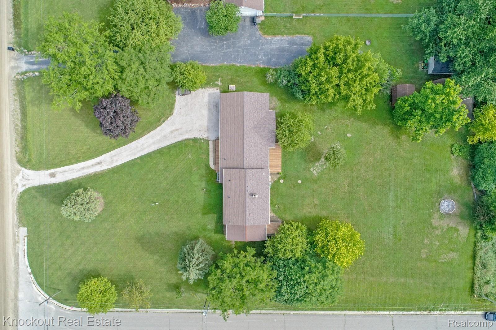3193 Atlas Road Davison, MI 48423 - Photo 52 of 58 3193 Atlas Davison-52.jpg