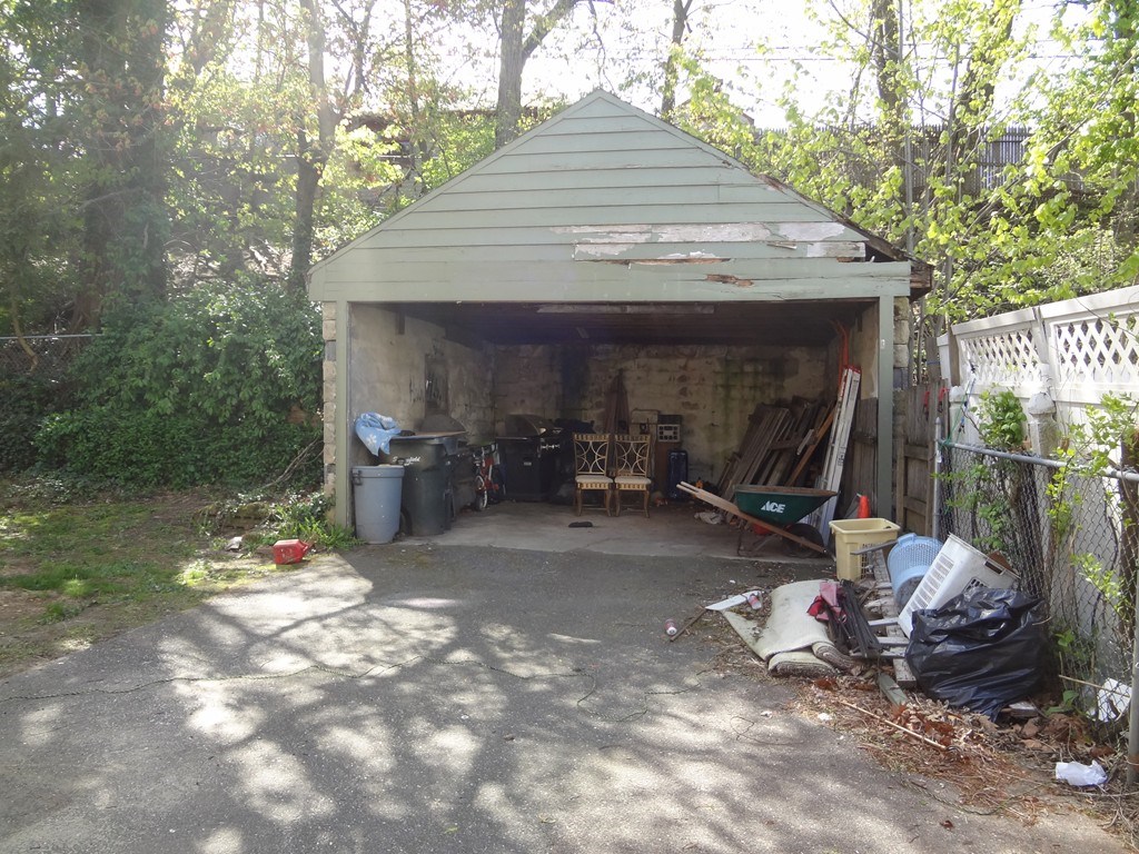 147 Leyfred Terrace Springfield, MA 01108 - Photo 15 of 15 Gallery Image 15