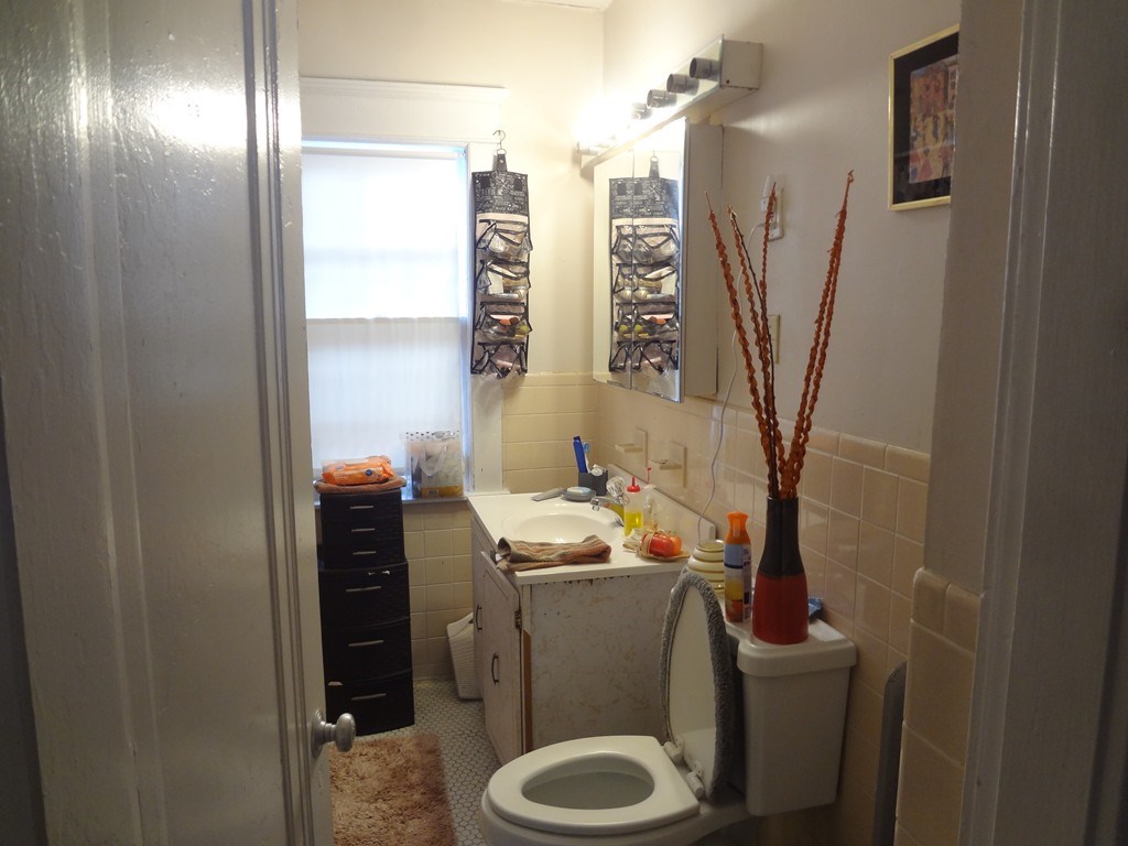 147 Leyfred Terrace Springfield, MA 01108 - Photo 10 of 15 Gallery Image 10
