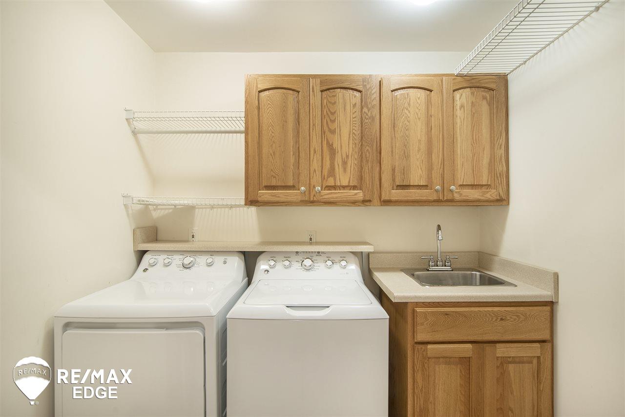 5825 Genesee Road Lapeer, MI 48446 - Photo 22 of 38 50014451-21.JPG
