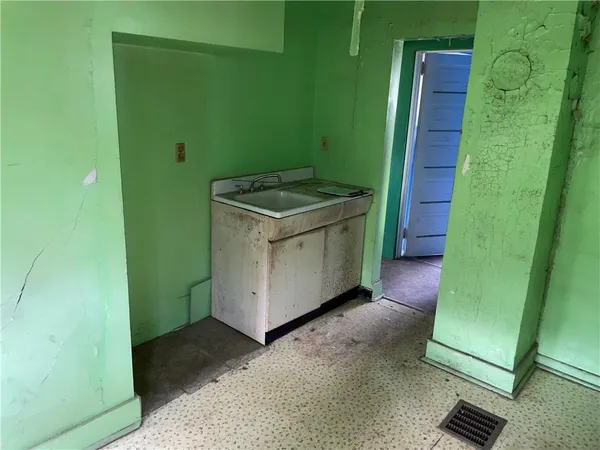 $35,000 | 736 Patton Street Extension, Monroeville, PA 15146