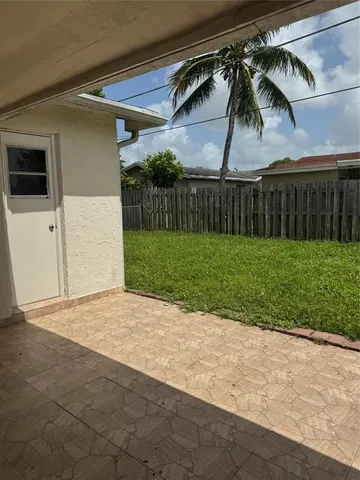 $3,500 | 9651 Sunset Strip, Sunrise, FL 33322