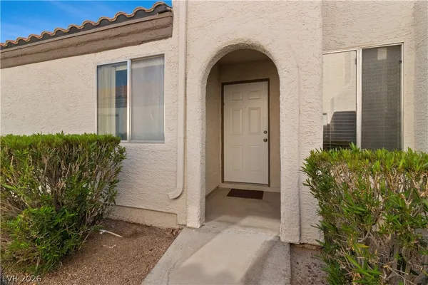 $210,000 | 2124 Pebble Creek Lane, Laughlin, NV 89029