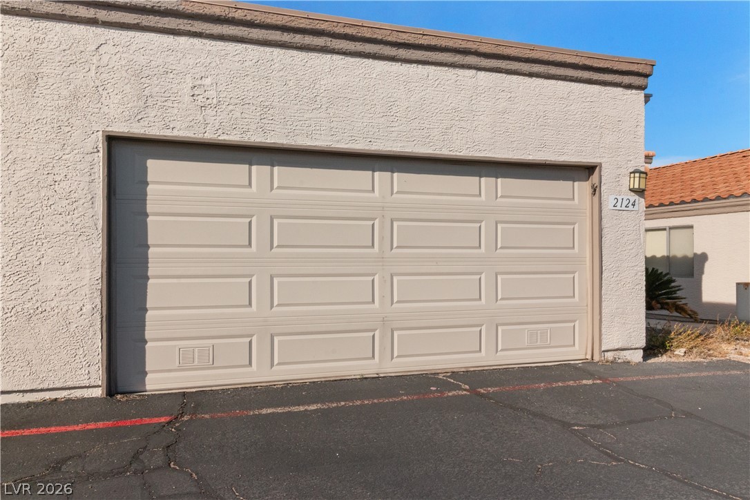 2124 Pebble Creek Lane Laughlin, NV 89029 - Photo 42 of 54 View of garage