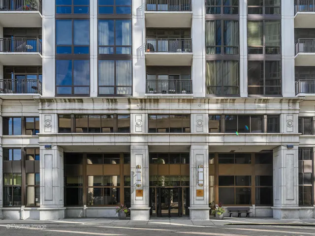 $509,000 | 233 East 13th Street, Unit 1209, Chicago, IL 60605