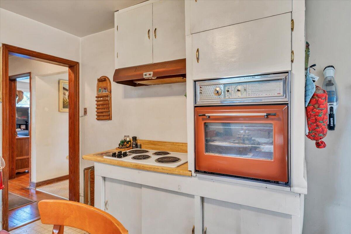 3302 Troxell Road Southeast Roanoke, VA 24014 - Photo 13 of 43 13-MIB04335