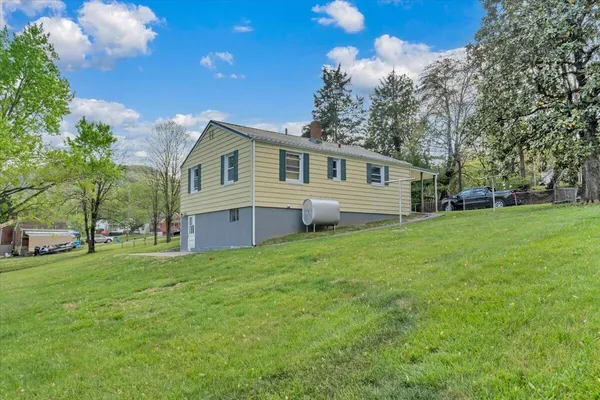 $159,950 | 3302 Troxell Road Southeast, Roanoke, VA 24014