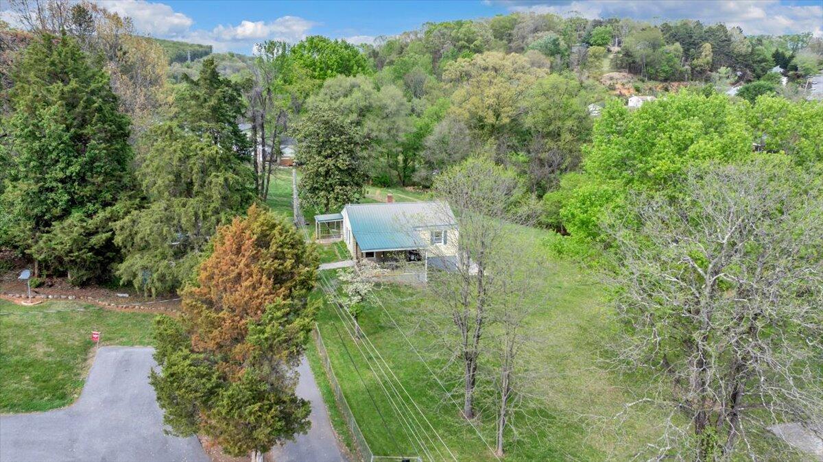 3302 Troxell Road Southeast Roanoke, VA 24014 - Photo 38 of 43 38-DJI_20260415044252_0373_D