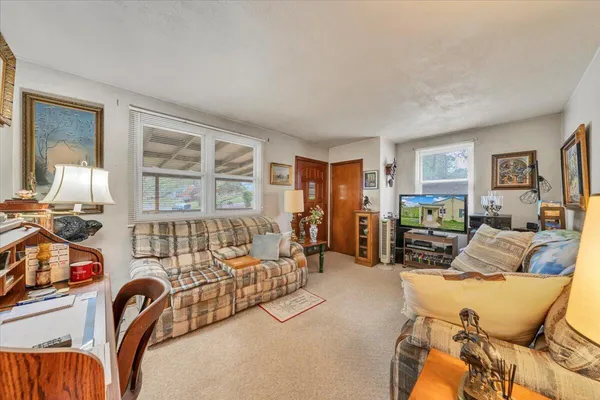 $159,950 | 3302 Troxell Road Southeast, Roanoke, VA 24014