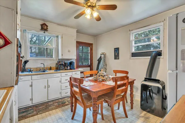 $159,950 | 3302 Troxell Road Southeast, Roanoke, VA 24014