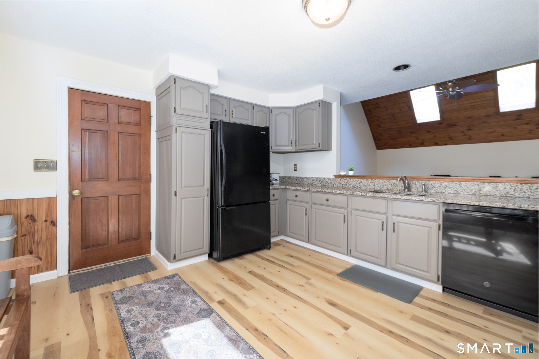 5 Pondside Place Cheshire, CT 06410 - Photo 7 of 40