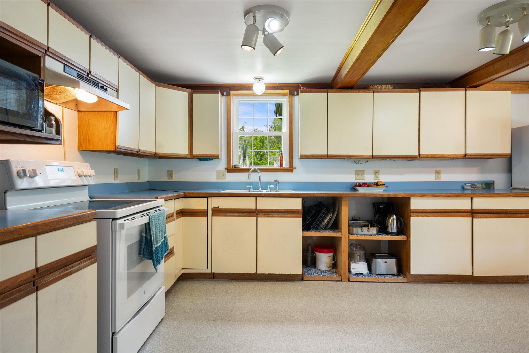 370 Christian Ridge Road Ellsworth, ME 04605 - Photo 8 of 95