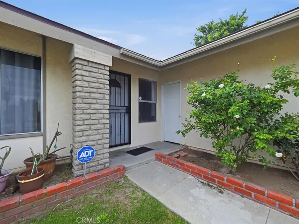 $3,600 | 900 Cortez Drive, Corona, CA 92882