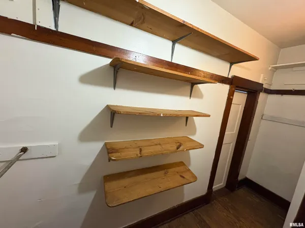 $1,049 | 2916 West Meidroth Street, Peoria, IL 61605