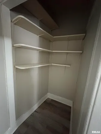 $1,049 | 2916 West Meidroth Street, Peoria, IL 61605