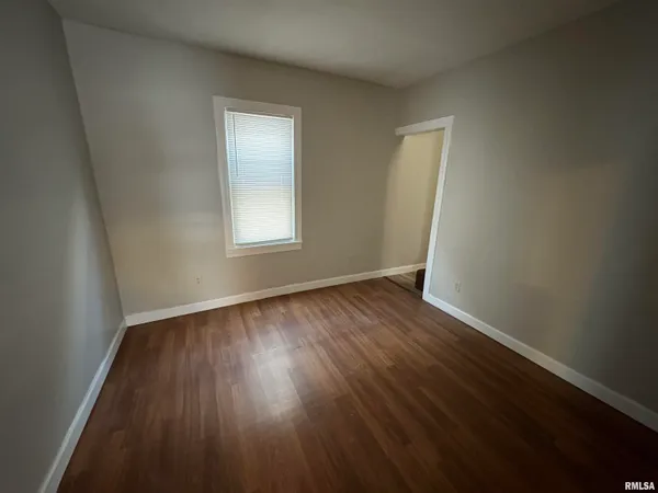 $1,049 | 2916 West Meidroth Street, Peoria, IL 61605