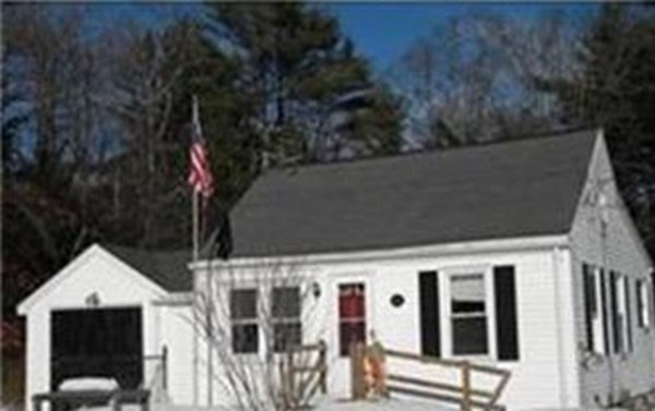 425 A Wareham Street Middleboro, MA 02346 - Photo 2 of 19