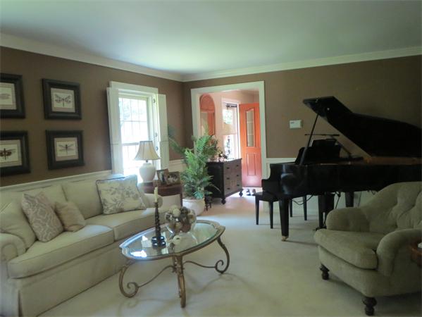 193 Betty Spring Road Gardner, MA 01440 - Photo 15 of 29 Gallery Image 15