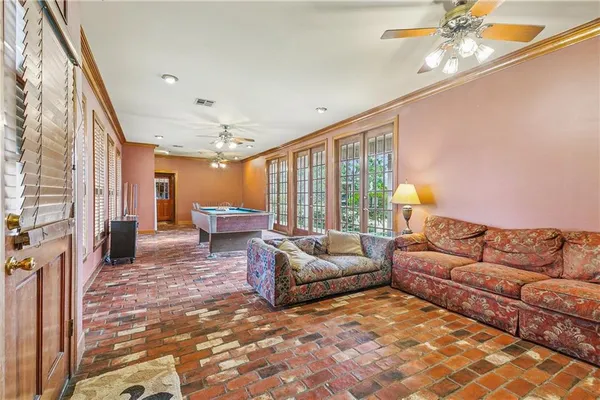 $729,000 | 1869 2nd Street, Lutcher, LA 70071