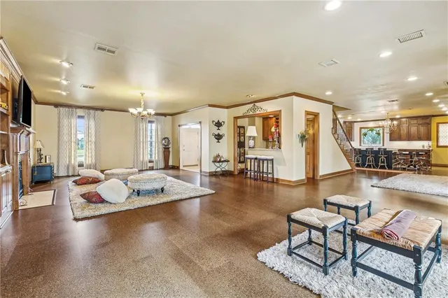 $775,500 | 1869 2nd Street, Lutcher, LA 70071