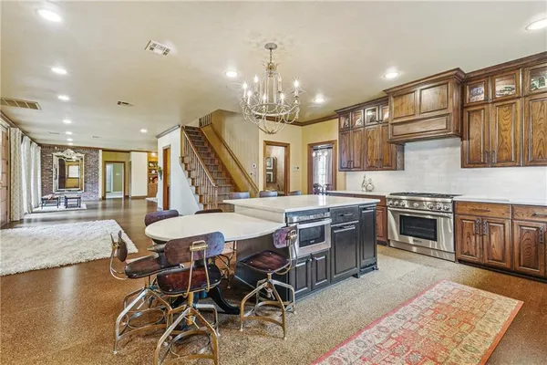 $729,000 | 1869 2nd Street, Lutcher, LA 70071