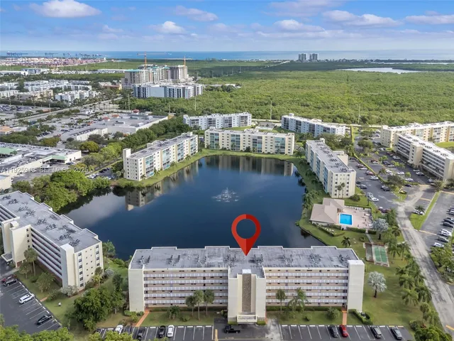 $240,000 | 141 Southeast 3rd Avenue, Unit 101, Dania Beach, FL 33004