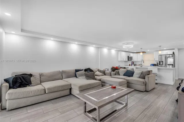 $240,000 | 141 Southeast 3rd Avenue, Unit 101, Dania Beach, FL 33004