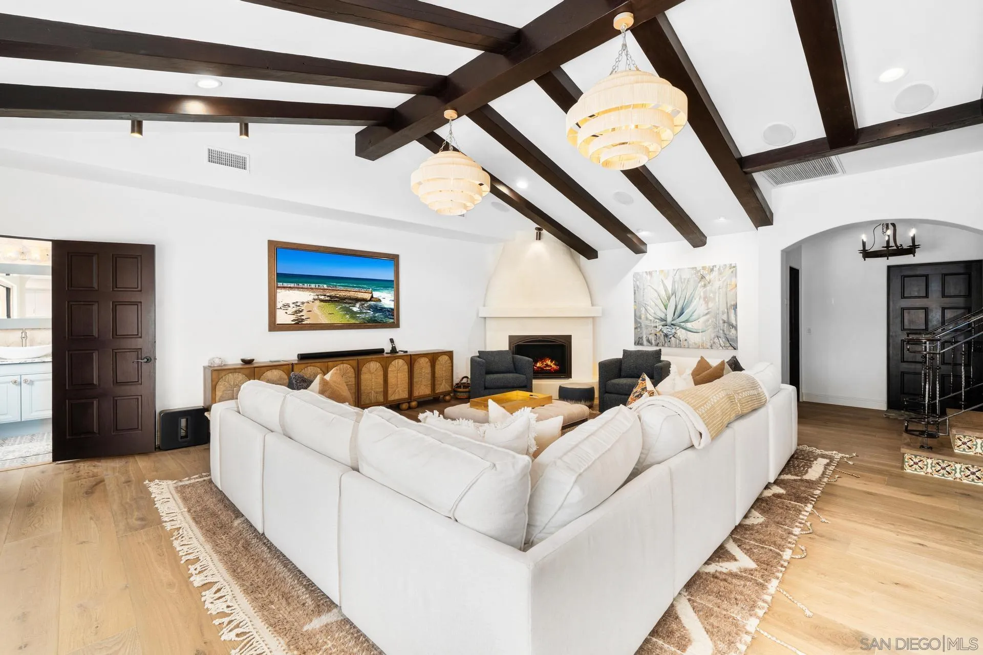 2643 Hidden Valley Road La Jolla, CA 92037 - Photo 20 of 75 Gallery Image 20